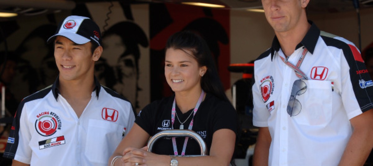 A korábbi IndyCar-pilóta felfedte, milyen közel volt valójában az F1-es debütáláshoz