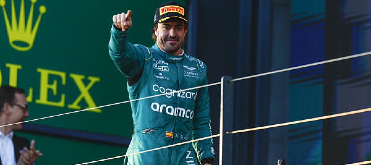 Massa: A Mercedes és a Ferrari is csinálhatná ugyanazt, mint az Aston Martin, mégsem teszik