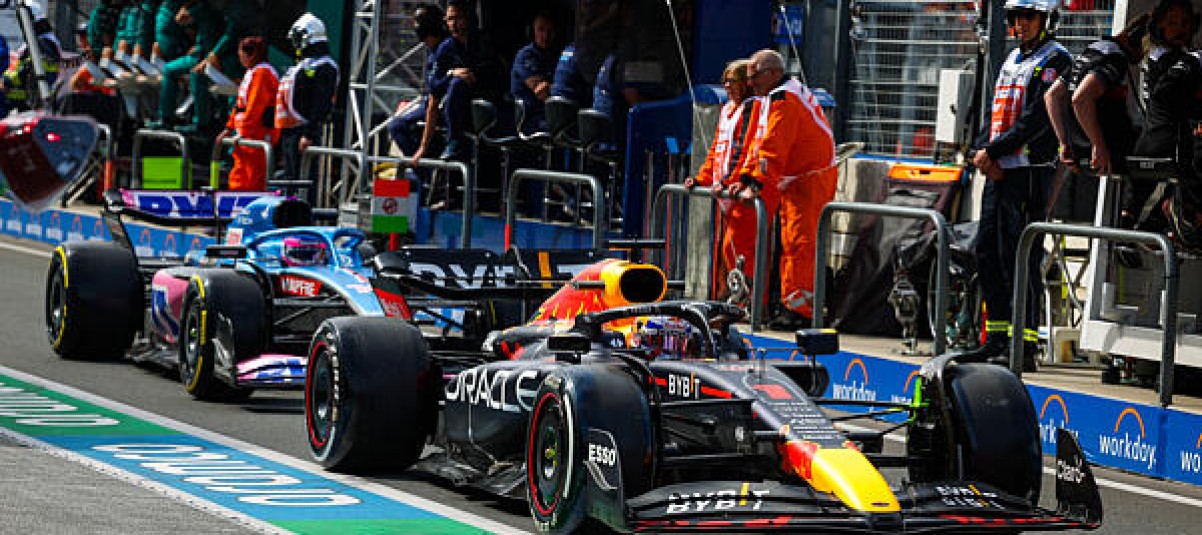 Verstappen: „Ő minden idők egyik legjobb versenyzője!”