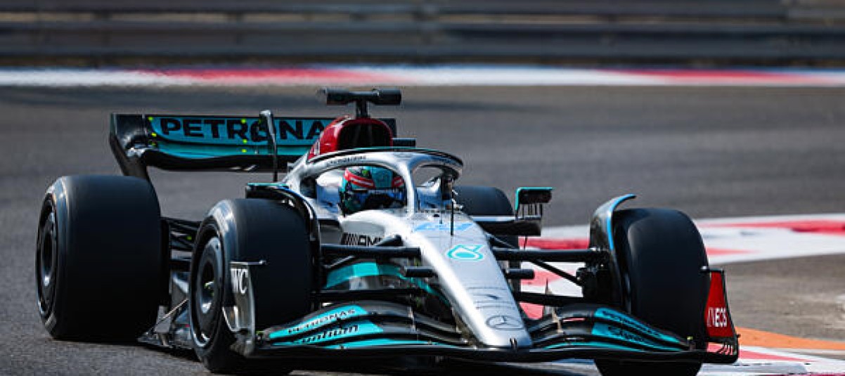 Wolff: a Mercedes igyekszik okulni a Red Bull és a Ferrari korábbi visszaeséseiből