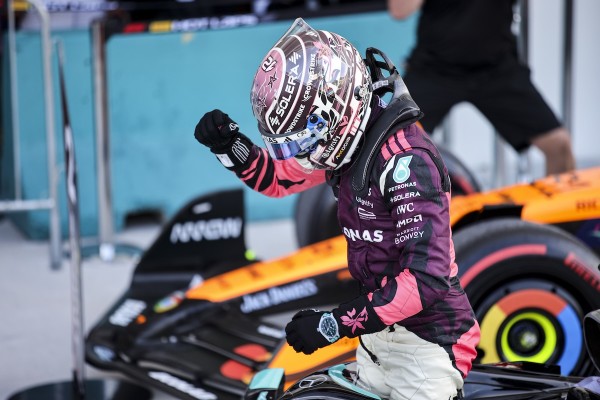 Antonelli első F1-es rajtelsősége: Wolff vicces rádióüzenete lopta el a show-t Miamiban