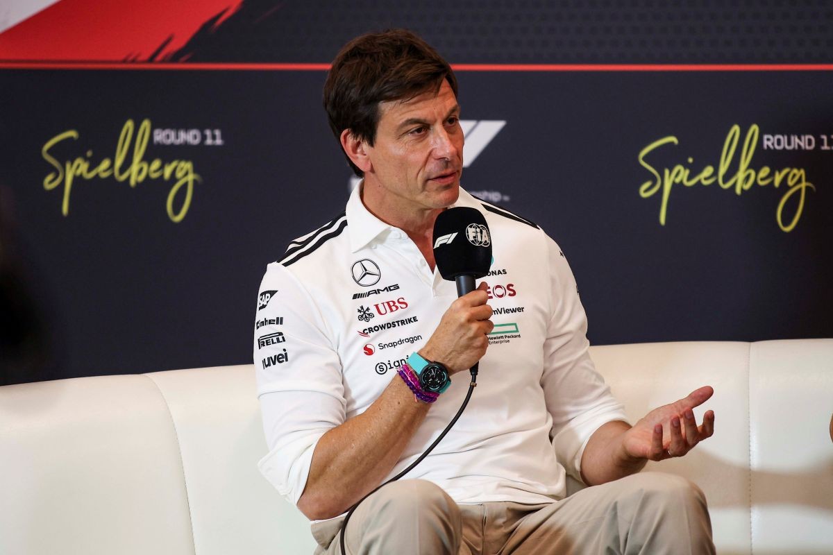 Wolff meghúzta a határt, fontos döntést hozott a Mercedes