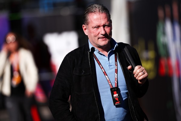 Alakul a botrány - Jos Verstappen idiótának nevezte Perez apját!