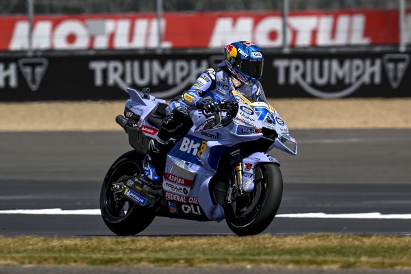 Merész gumiválasztás: így tört az élre Alex Marquez Silverstone-ban