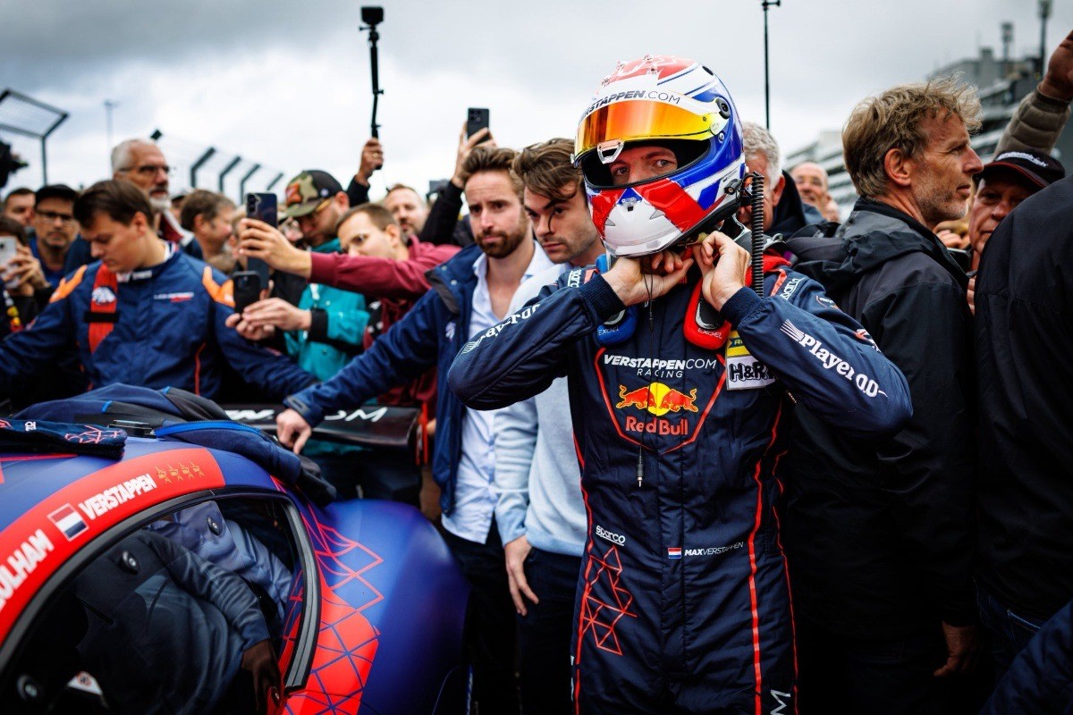 Marko: Támogatom Verstappen „fantasztikus" terveit!