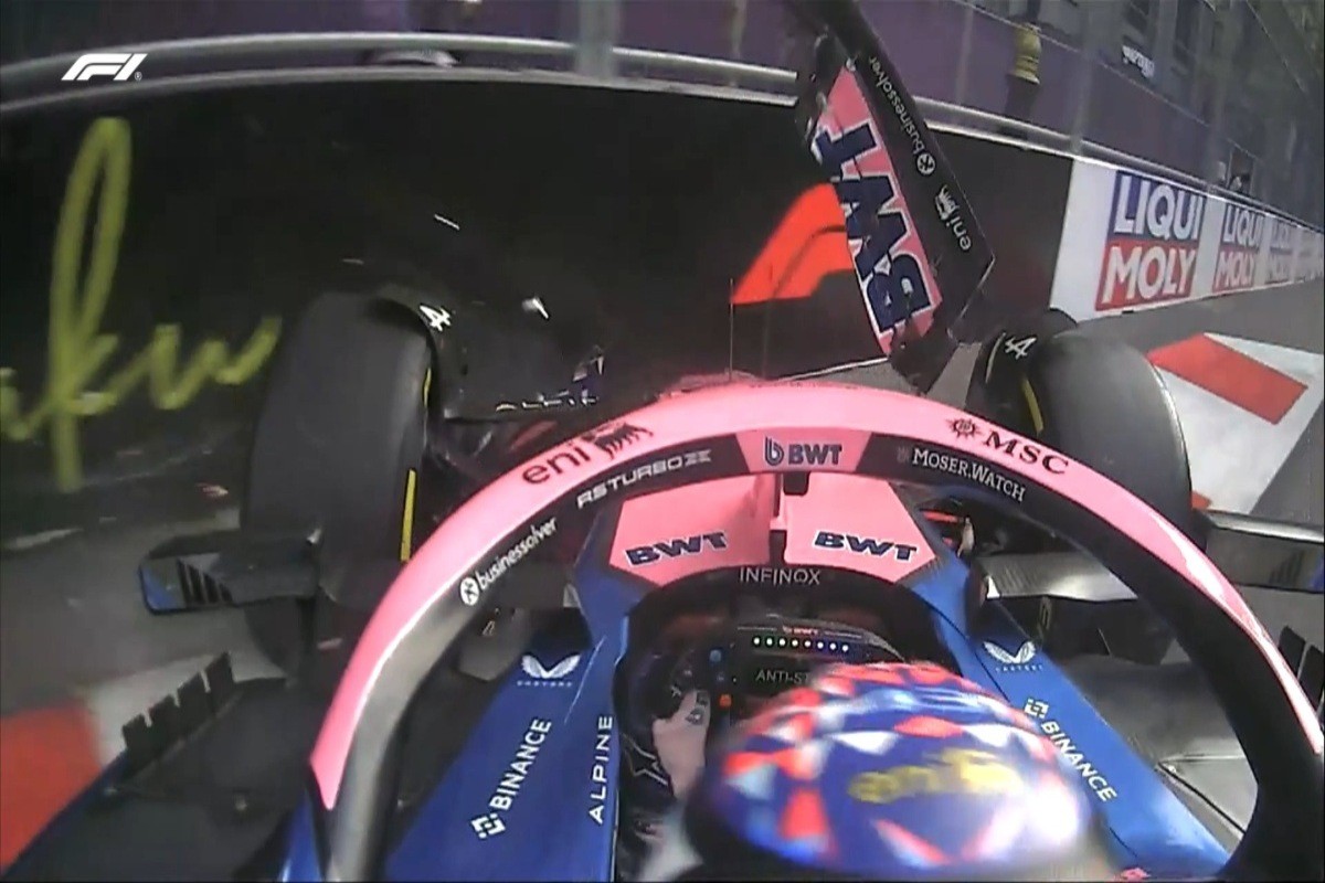 Videó: Falba csapta a kocsiját a kirúgás szélén álló F1-es versenyző!