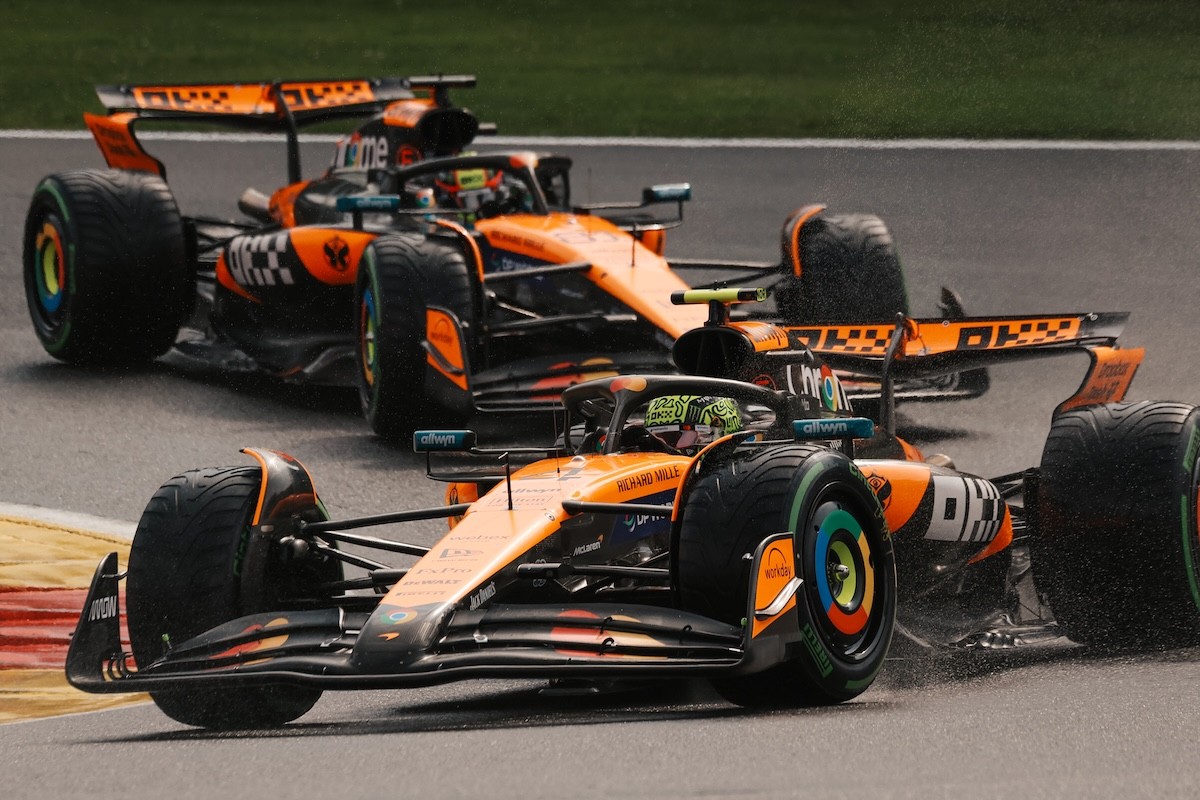 Schumacher egyáltalán nem érti, miért lett a McLaren csapatutasítása beszédtéma