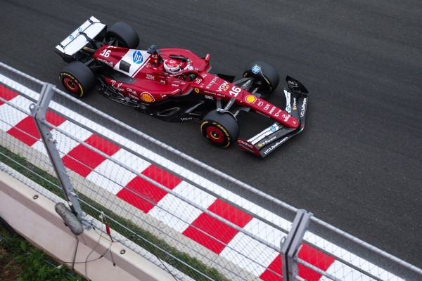 Vizsgálat alá vonta az FIA Leclerc Ferrariját - Itt az eredmény!