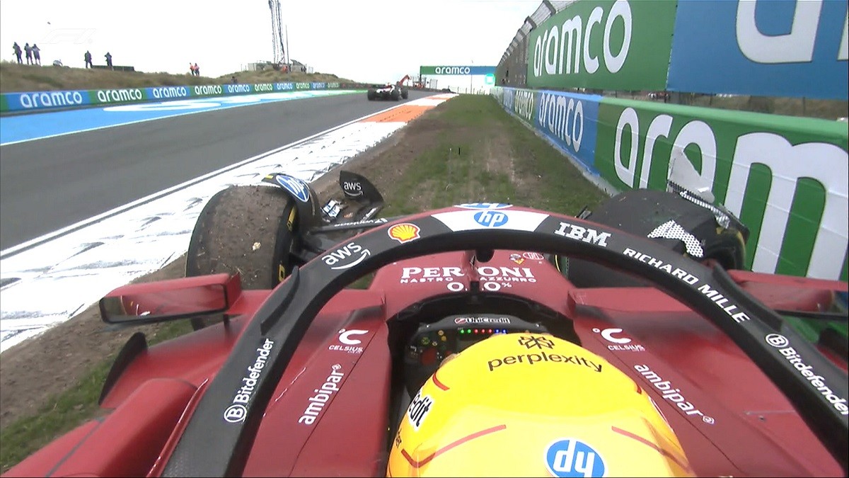 Videón, ahogy Hamilton összetöri a Ferrarit a Holland Nagydíjon!