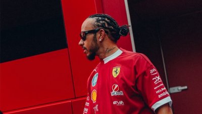 Hamilton ritkán beszél Alonsóval, Vettelt viszont biztosan fel fogja hívni