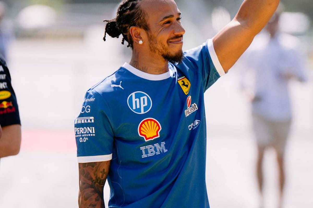 Bearman elárulta: ilyen Hamilton igazi arca a kamerák mögött