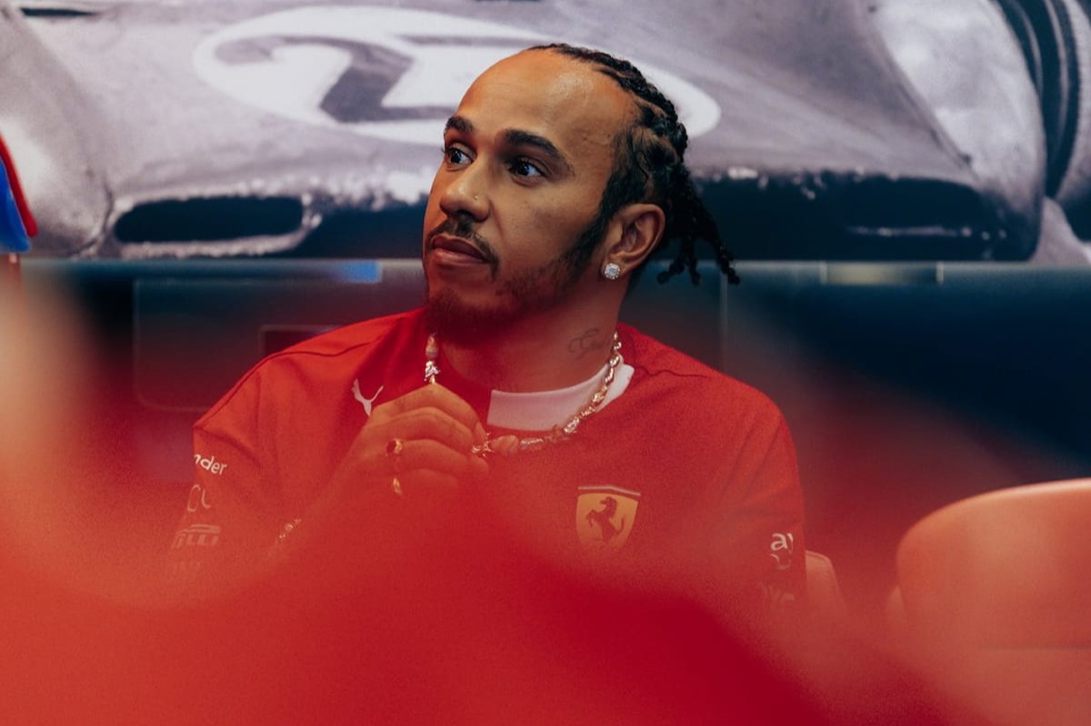 Hamilton: “Bocsánatot kérek Charles-tól”