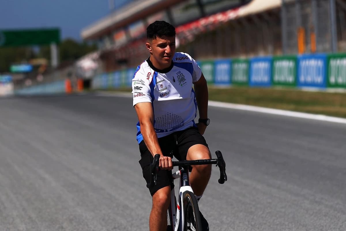 Az F1-es pilóta bejelentette: büntetést fog kapni az időmérő után!